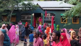 কালিহাতীতে বাড়ি থেকে ডেকে নিয়ে ব্যবসায়ীকে কুপিয়ে হত্যা