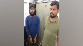 কুমিল্লা আদালতে প্রতারক রিয়াজ আটক