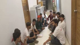 তিতুমীর বিশ্ববিদ্যালয় কমিশন গঠনের দাবিতে অনশনে ১২ শিক্ষার্থী