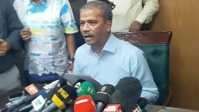 কাজের জন্য নিজেকে ১০-এ কত দিলেন আসিফ নজরুল