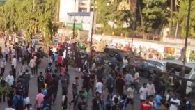 ঢাকা ও সিটি কলেজ শিক্ষার্থীদের মধ্যে সংঘর্ষ, যান চলাচল বন্ধ