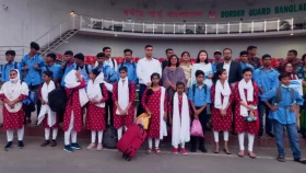 দেশে ফিরলেন ভারতে পাচার হওয়া ২৪ বাংলাদেশি