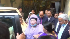 সেনাকুঞ্জের পথে খালেদা জিয়া