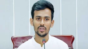 চিকিৎসা খাতে রাজনীতিকরণ রুখে দেওয়ার আহ্বান উপদেষ্টা আসিফের