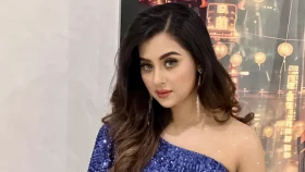 এবার জুয়ার প্রচারণা করে সমালোচনার মুখে বুবলী