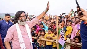 &lsquo;বাংলাদেশি অনুপ্রবেশকারী&rsquo; প্রচারণা চালিয়েও ব্যর্থ বিজেপি