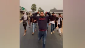 নেত্রকোণায় নিষিদ্ধ সংগঠন ছাত্রলীগের ঝটিকা মিছিল
