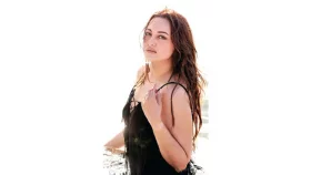 অন্তরঙ্গ দৃশ্যে রাজি না হওয়ায় ...