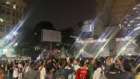 চিন্ময় কৃষ্ণ দাশ আটকের ঘটনায় শাহবাগে বিক্ষোভ