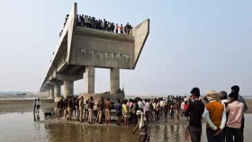 গুগল ম্যাপ দেখে চলতে গিয়ে গাড়ি পড়ল নদীতে, নিহত ৩
