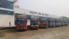 বেনাপোলে টানা ৫ দিন পরিবহন ধর্মঘট, ভোগান্তিতে যাত্রীরা