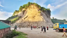 ৪০ বছরে ১২০ পাহাড় সাবাড়