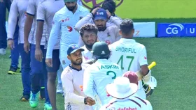 ৭ ওভারেই শেষ বাংলাদেশ, হারলো ২০১ রানে