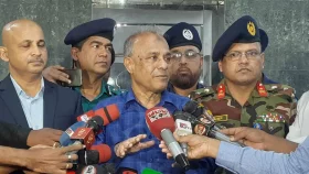ইসকন ইস্যুতে দেশি-বিদেশি ইন্ধন থাকতে পারে: স্বরাষ্ট্র উপদেষ্টা