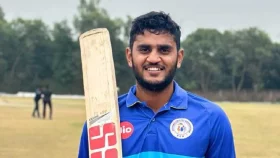 আইপিএলে দল না পাওয়া ক্রিকেটারের ২৮ বলে রেকর্ড সেঞ্চুরি