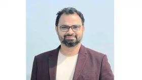 নেতাকর্মীদের শপথ পড়ালেন আমিনুল হক