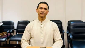 ঝাঁটাপেটা খেয়ে পালিয়ে দেশ ধ্বংসের ষড়যন্ত্র করছে: সোহেল তাজ