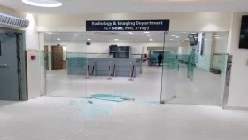 বেসরকারি হাসপাতাল ও বিএনপির কার্যালয়ে দুর্বৃত্তদের হামলা-ভাঙচুর