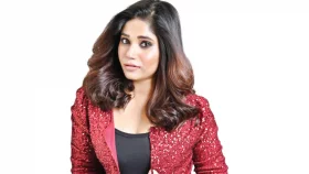 যুক্তরাষ্ট্রে স্থায়ী হলেন নোভা