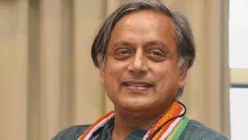 বাংলাদেশ সার্বভৌম দেশ, বেশি কিছু বলা ঠিক হবে না: শশী থারুর