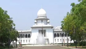 উপদেষ্টা হাসান আরিফের প্রতি শ্রদ্ধা নিবেদনে বৃহস্পতিবার সুপ্রিম কোর্টে বিচার কার্যক্রম বন্ধ থাকবে