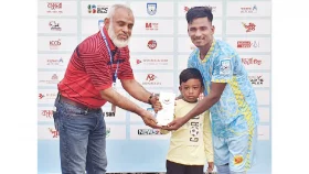 বিদেশি ছাড়াই জয় আবাহনীর