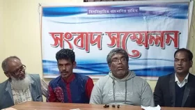 ছোট দলের সভা-সমাবেশে বাধা