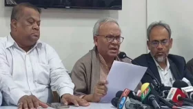 মমতার বক্তব্যে বাংলাদেশের জনগণ বিস্মিত হয়েছে: রিজভী