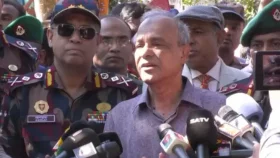 পার্শ্ববর্তী দেশের মিডিয়া আমা‌দের সম্প‌র্কে ‌মিথ্যা প্রচার ক‌রছে: স্বরাষ্ট্র উপ‌দেষ্টা