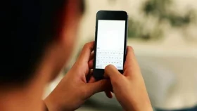 ইনবক্সে আটকে থাকা প্রেমের নাম কি?