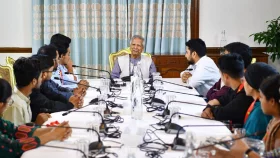 &lsquo;এক বিজয় করেছো, আরেক বিজয় আসবে&rsquo; শিক্ষার্থীদের প্রধান উপদেষ্টা