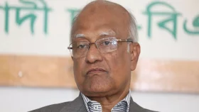 দ্রুত নির্বাচন হলে দেশ স্থিতিশীল হবে, দাবি খন্দকার মোশাররফের