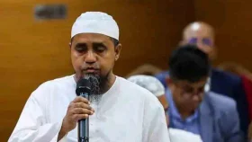 প্রধান উপদেষ্টার সঙ্গে বৈঠকে যা বললেন বায়তুল মোকররমের খতিব আব্দুল মালেক