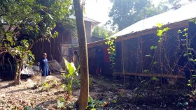 প্রভাবশালী প্রতিবেশীর ভয়ে ৩ বছর বাড়ি ছাড়া এক পরিবার