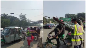 কটু কথা শুনেও শৃঙ্খলা ফেরাতে রাস্তায় ওরা