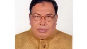 মুন্সীগঞ্জে সাবেক ইউপি চেয়ারম্যানকে ধরে পুলিশে দিল ছাত্র-জনতা