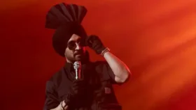 দেশটা কারও বাপের না: দিলজিৎ