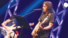 বিএনপির বিজয়ের কনসার্টে গাইবেন জেমস