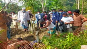 ১১ বছর পর শিবির কর্মীর লাশ উত্তোলন, কবরে মিলল বুলেট