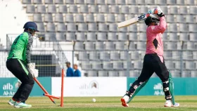 বড় তামিম ১০ বলে ১৩, ছোট তামিম ৩১ বলে ৫৩