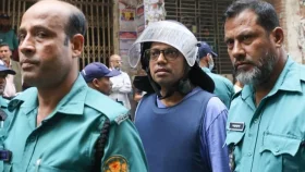 কারাগারে এক রুমে একাই পলক, রয়েছে সেবকও