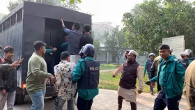 আরও দুই মামলায় গ্রেপ্তার সাবেক এমপি আসাদ, প্রিজন ভ্যানে ধাওয়া
