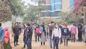 বেতন বৃদ্ধির দাবি, আশুলিয়ায় বন্ধ ২৫ কারখানা