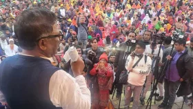 বেশি মায়া লাগলে হাসিনাকে ভারতের কোনও প্রদেশের মুখ্যমন্ত্রী করুন: দুলু