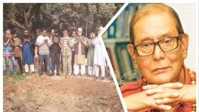 বুদ্ধিজীবী কবরস্থানে চিরনিদ্রায় কবি হেলাল হাফিজ