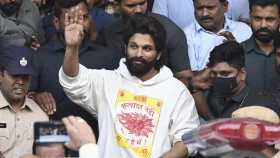 জেলে একরাত কেমন কাটালেন, কী খেতে দেওয়া হলো আল্লু আর্জুনকে?