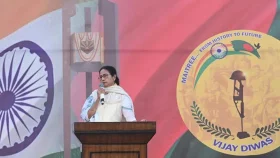 প্রথমবার বিজয় দিবসের অনুষ্ঠানে এসে যা বললেন মমতা