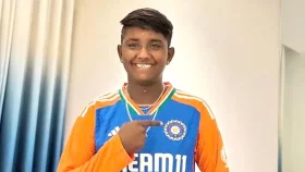 ১৬ বছরেই কোটিপতি কমলিনি