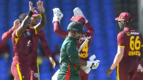 &lsquo;ডাক&rsquo; মেরে যাচ্ছেন অধিনায়ক; বুধবার নিশ্চিত হবে সিরিজ?