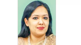 আ.লীগকে নির্বাচনে আনা হবে কি না প্রশ্ন রুমিনের